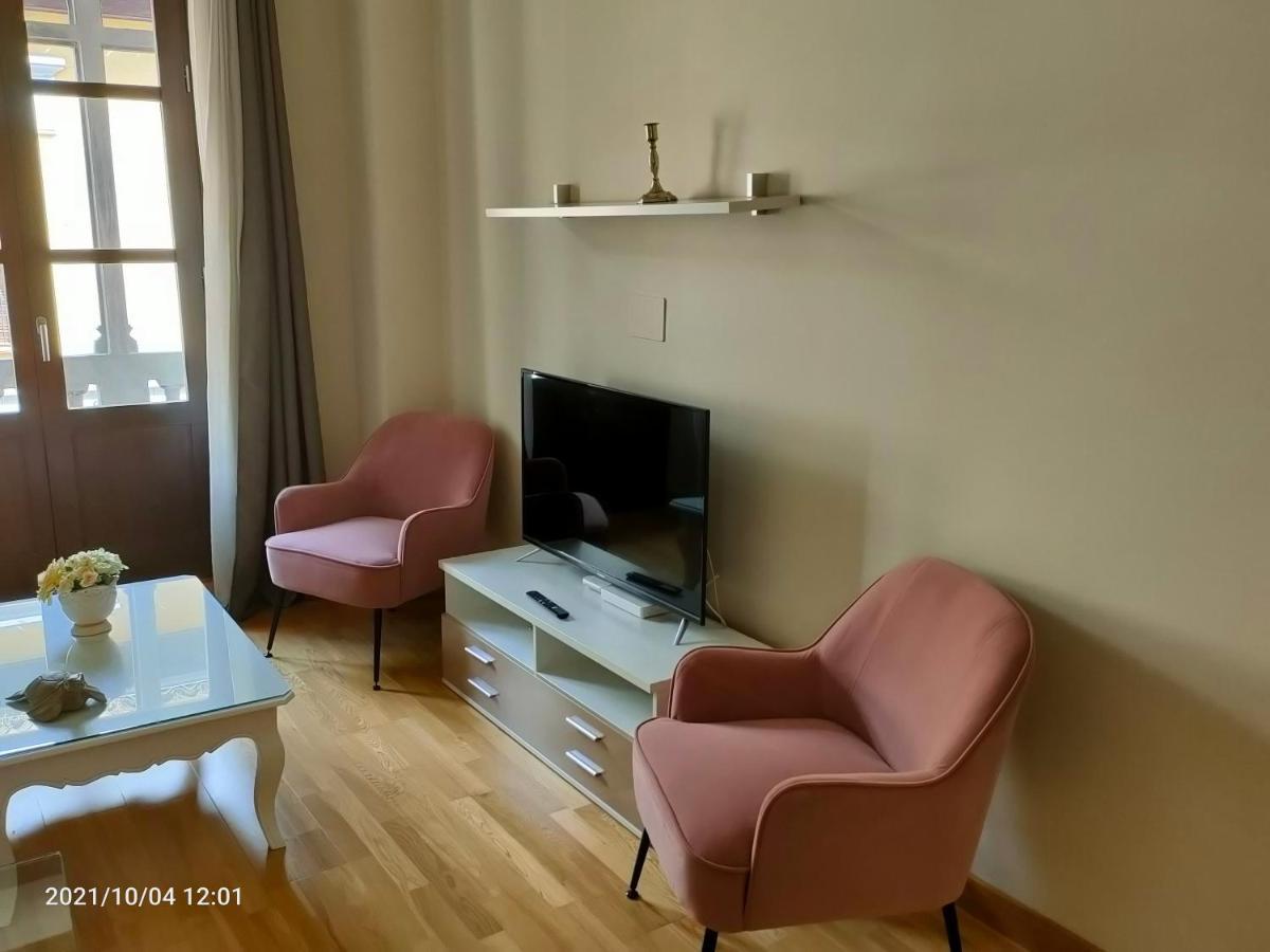 Apartamento Nueva Del Santisimo غرناطة المظهر الخارجي الصورة